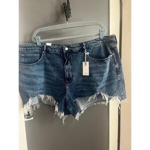 Good american size 24 NWT factory distressed 90’s denim jean shorts